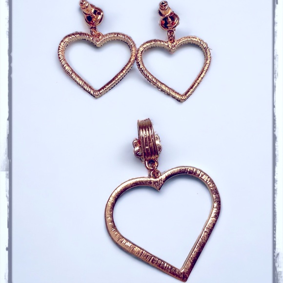 Crystal Heart Pendant & Earringd - Picture 4 of 5